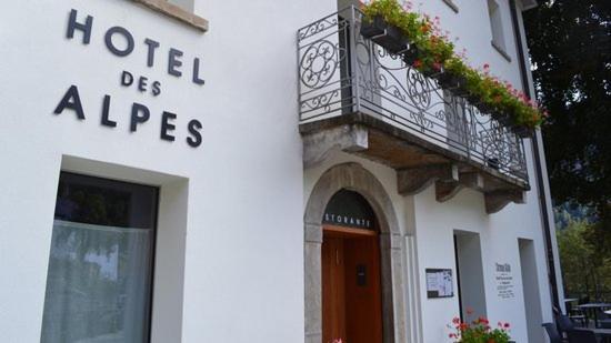 Hotel Des Alpes Dalpe Bagian luar foto